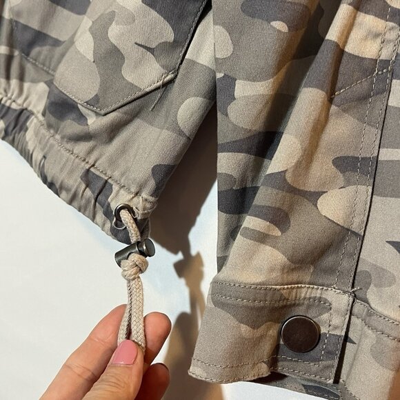 Democracy Camo Jacket Women's Small Size Gray Drawstring Bottom Zipper Cotton - Picture 8 of 11